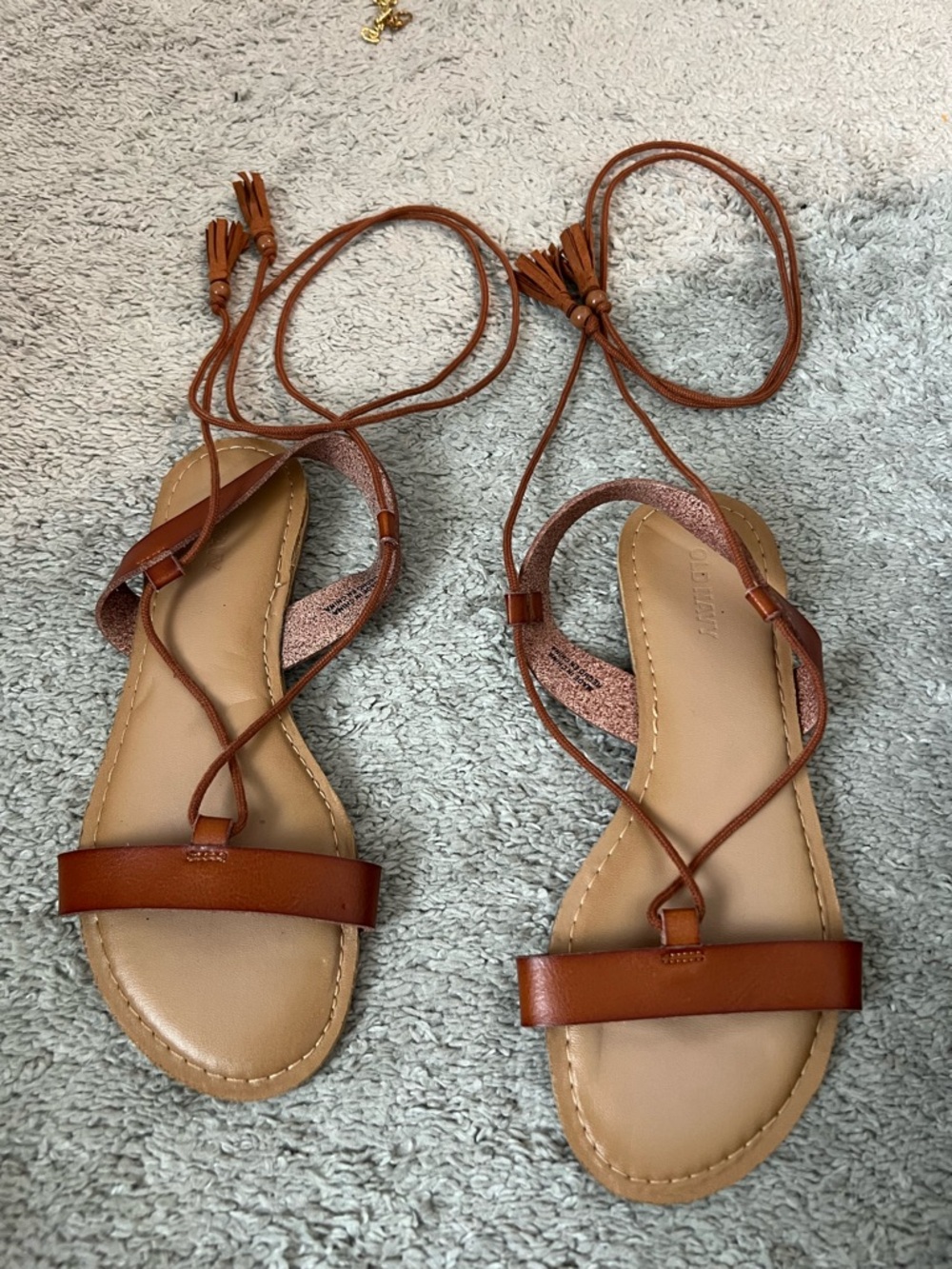 Old Navy Women’s Brown Lace-Up Flat Sandals